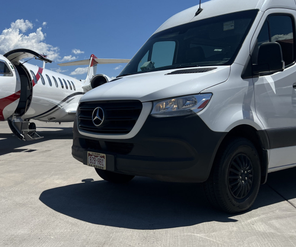 airport-limo-transportation-service-banner-scaled